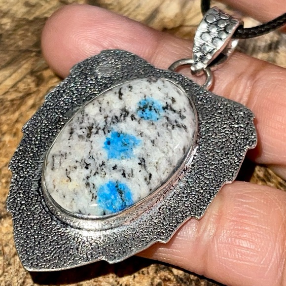 Raindrops K2 Azurite Pendant 2 1/2” - Picture 3 of 14